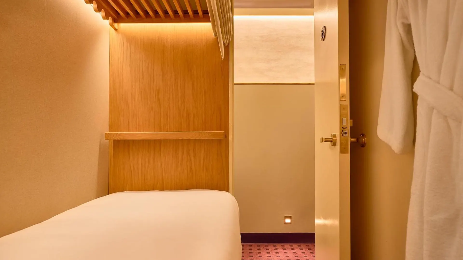 Now Now Noho Hotel New York 3*,